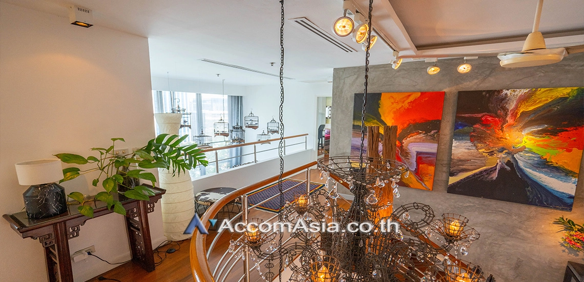 9  3 br Condominium For Rent in Ploenchit ,Bangkok BTS Chitlom at Baan Na Varang AA30897