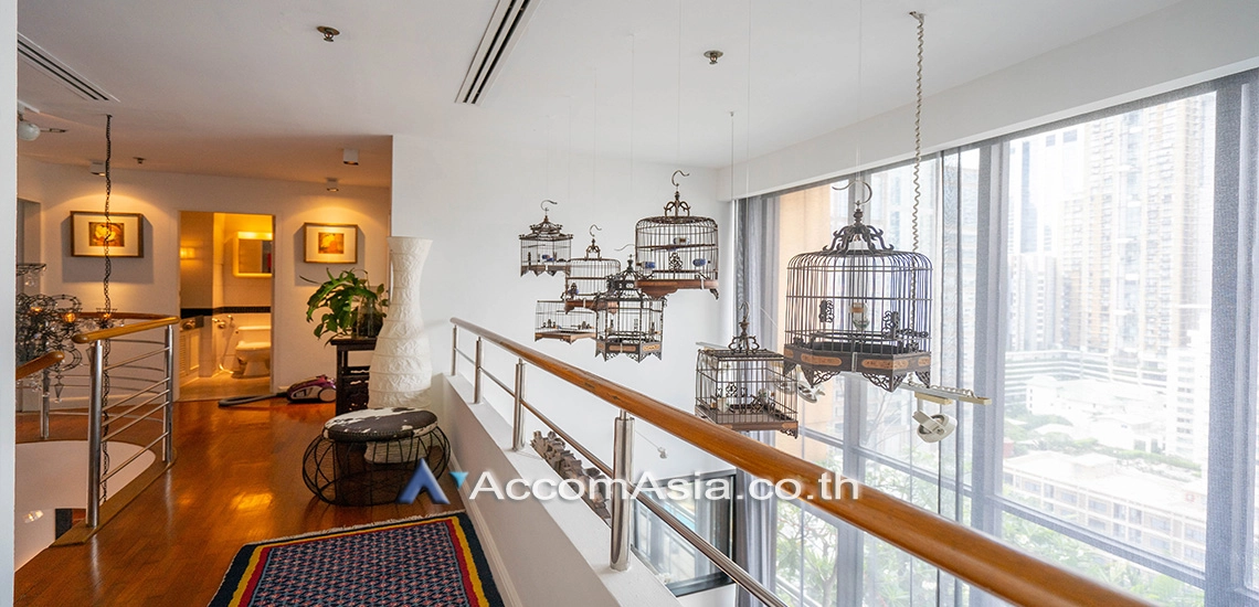 10  3 br Condominium For Rent in Ploenchit ,Bangkok BTS Chitlom at Baan Na Varang AA30897