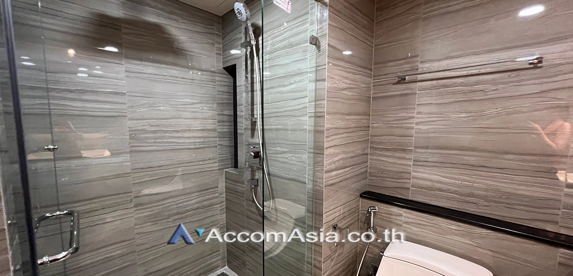 20  3 br Condominium For Rent in Ploenchit ,Bangkok BTS Ratchadamri - MRT Silom at Klass Sarasin-Rajdamri AA30901