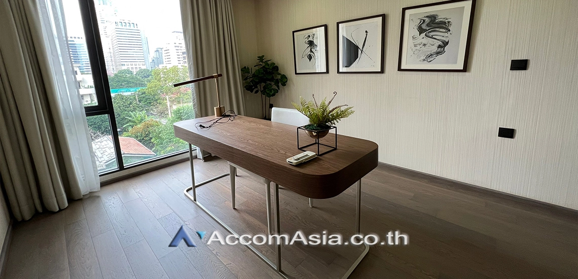 10  3 br Condominium For Rent in Ploenchit ,Bangkok BTS Ratchadamri - MRT Silom at Klass Sarasin-Rajdamri AA30901