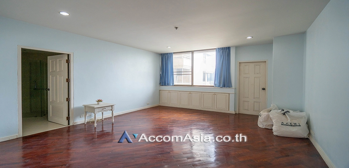 11  3 br Condominium For Rent in Sukhumvit ,Bangkok BTS Phrom Phong at Ruamsuk Condominium AA30910