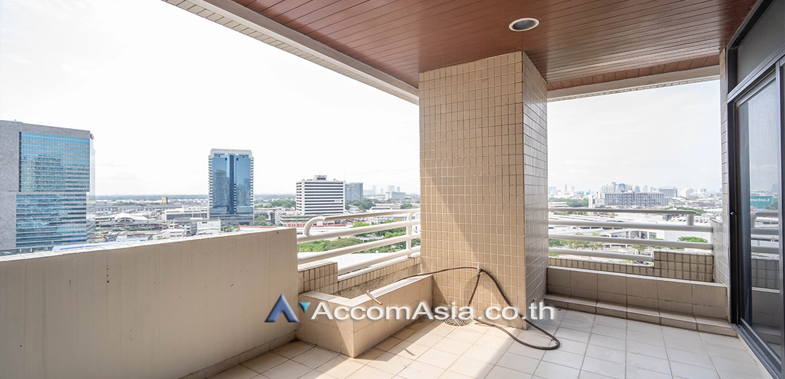 17  3 br Condominium For Rent in Sukhumvit ,Bangkok BTS Phrom Phong at Ruamsuk Condominium AA30910