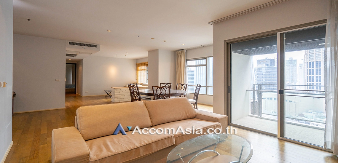 Pet friendly |  2 Bedrooms  Condominium For Rent in Sukhumvit, Bangkok  near BTS Phrom Phong (AA30912)