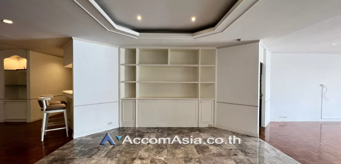 5  5 br Apartment For Rent in Silom ,Bangkok BTS Chong Nonsi at Simply Life AA30914