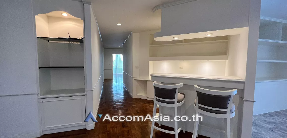 9  5 br Apartment For Rent in Silom ,Bangkok BTS Chong Nonsi at Simply Life AA30914