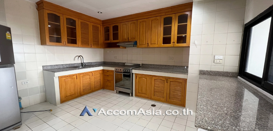 7  5 br Apartment For Rent in Silom ,Bangkok BTS Chong Nonsi at Simply Life AA30914