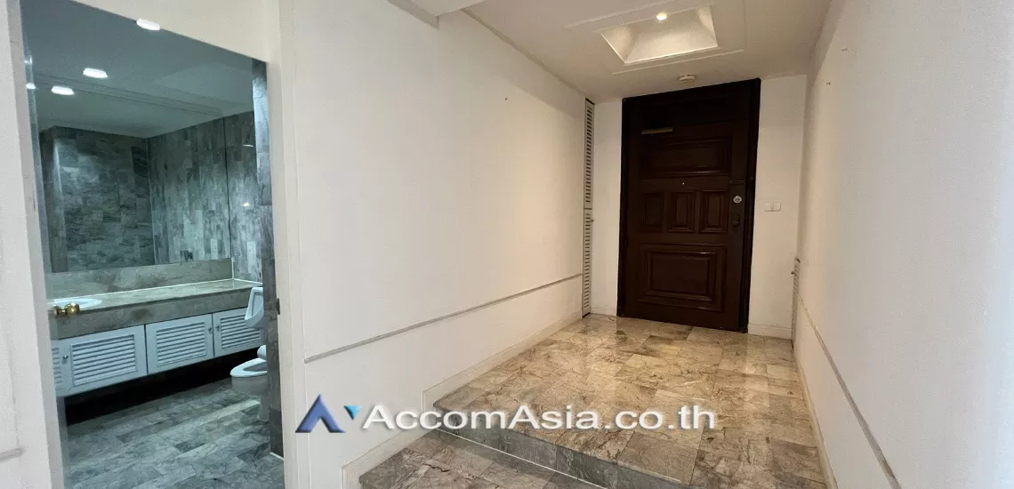 27  5 br Apartment For Rent in Silom ,Bangkok BTS Chong Nonsi at Simply Life AA30914