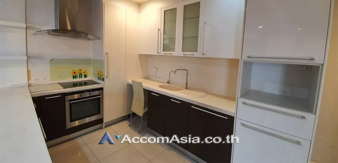 5  4 br Condominium For Sale in Charoenkrung ,Bangkok BTS Saphan Taksin at Chatrium Riverside AA30915