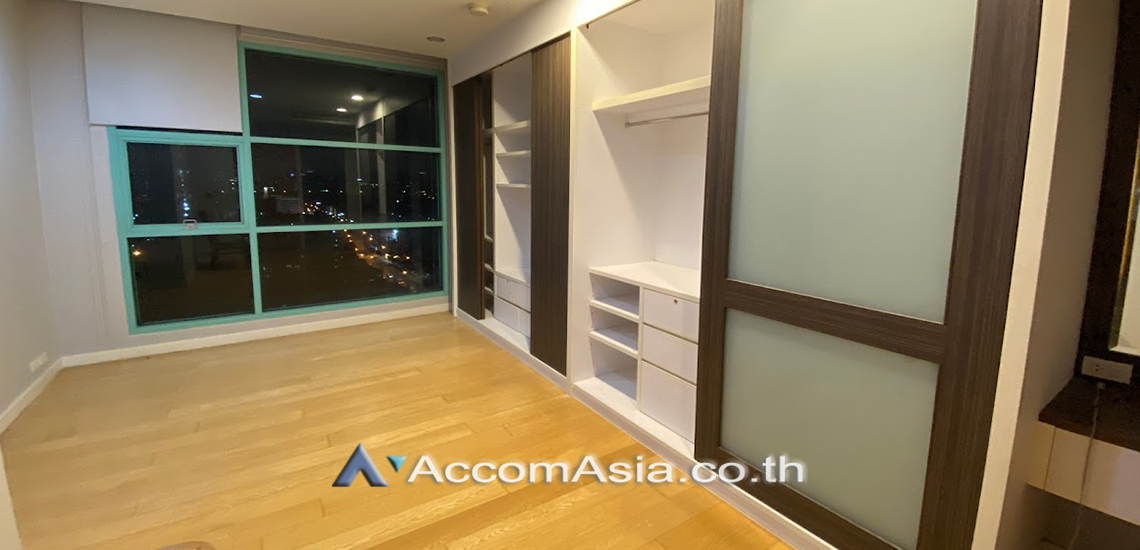 10  4 br Condominium for rent and sale in Rama 3 ,Bangkok BTS Saphan Taksin at Chatrium Riverside AA30915