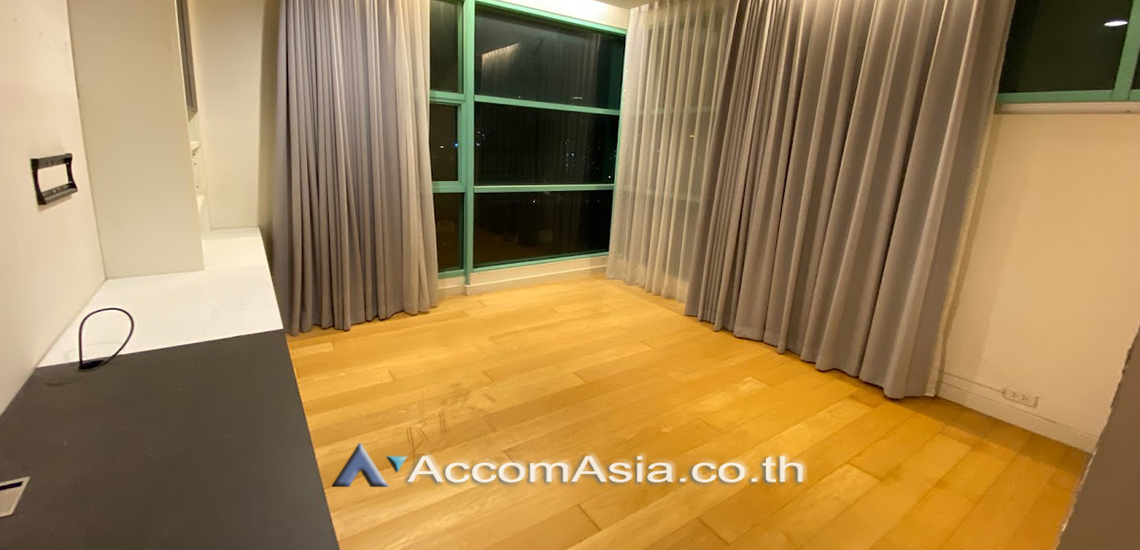 14  4 br Condominium for rent and sale in Rama 3 ,Bangkok BTS Saphan Taksin at Chatrium Riverside AA30915