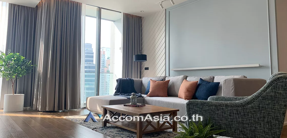 unit 2 Bedrooms  Condominium For Rent in Sukhumvit, Bangkok  near BTS Phrom Phong (AA30942)