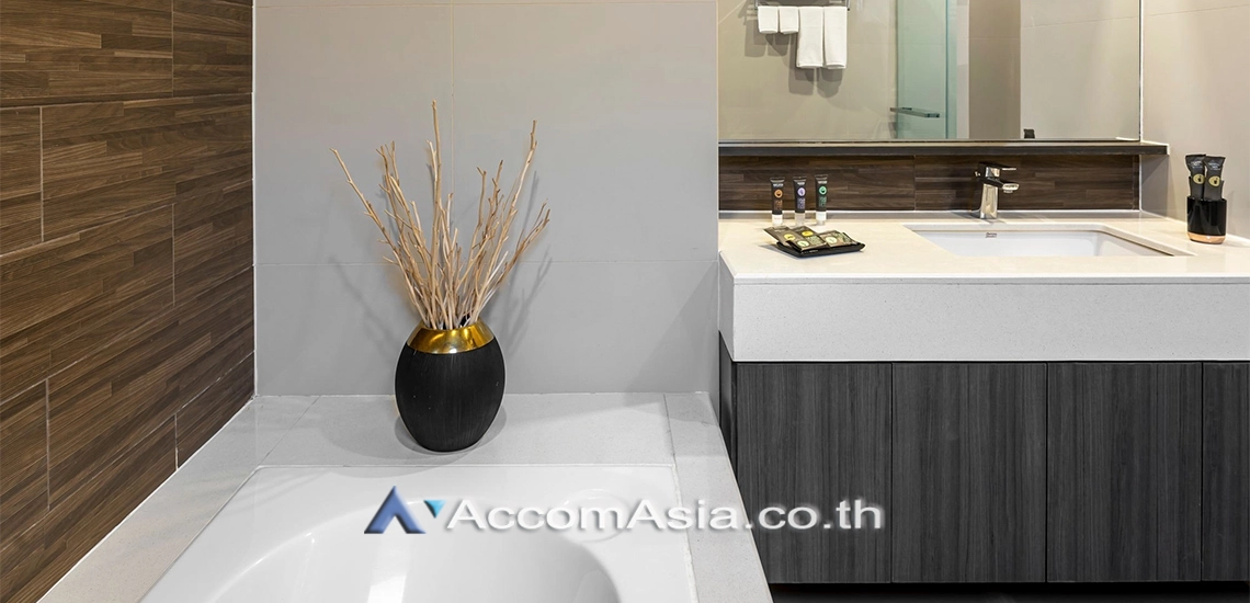 5  2 br Apartment For Rent in Sukhumvit ,Bangkok BTS Phrom Phong at Accommodation a peaceful in Bangkok AA30943