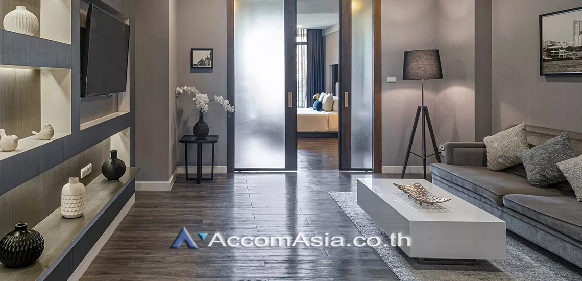  1 Bedroom  Apartment For Rent in Sukhumvit, Bangkok  near BTS Phrom Phong (AA30944)
