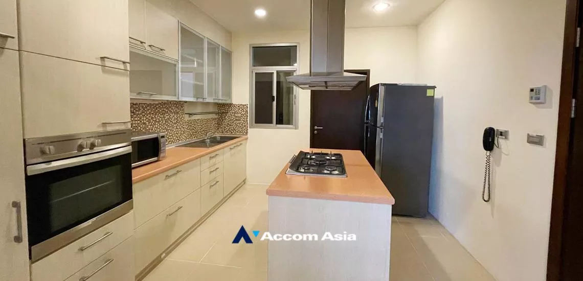 unitPet friendly |  3 Bedrooms  Apartment For Rent & Sale in Sukhumvit, Bangkok  near BTS Asok - MRT Sukhumvit (AA30947)