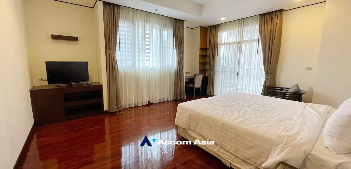 4  3 br Apartment For Rent in Sukhumvit ,Bangkok BTS Asok - MRT Sukhumvit at Elegant place for a Pet Friendly AA30947