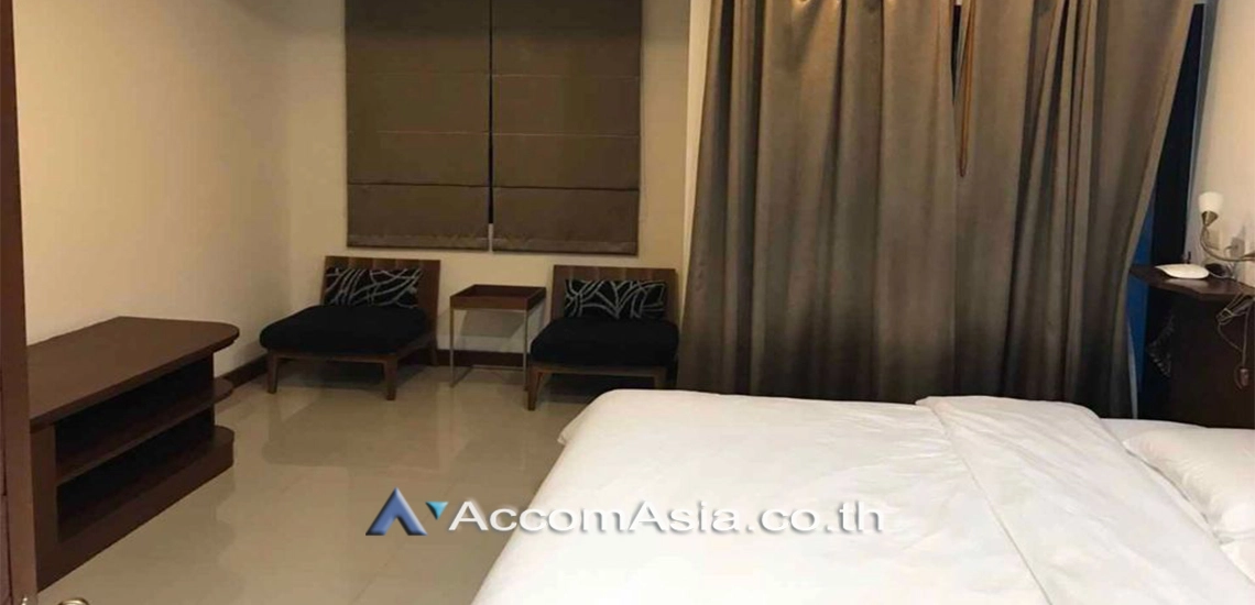 5  6 br Townhouse for rent and sale in Sukhumvit ,Bangkok BTS Nana AA30956