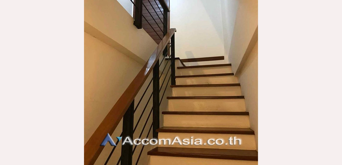 7  6 br Townhouse for rent and sale in Sukhumvit ,Bangkok BTS Nana AA30956