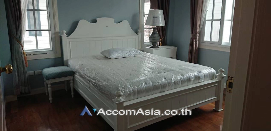 6  3 br House For Rent in Bang Na ,Bangkok BTS Bearing at Fantasia Villa 3  AA30959