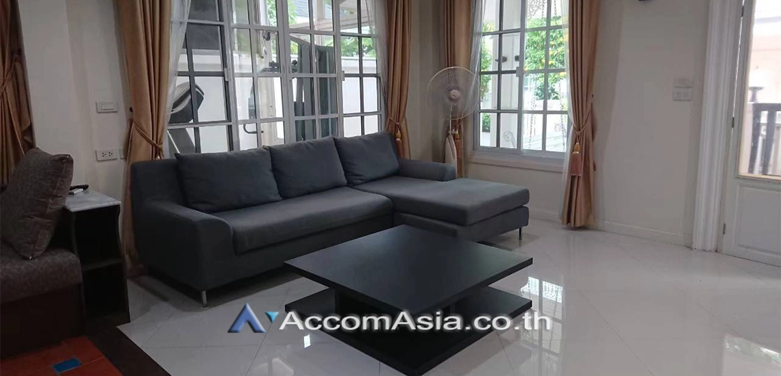  1  3 br House For Rent in Bang Na ,Bangkok BTS Bearing at Fantasia Villa 3  AA30959