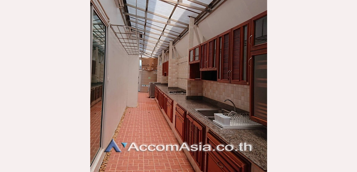9  3 br House For Rent in Bangna ,Bangkok BTS Bearing at Fantasia Villa AA30959