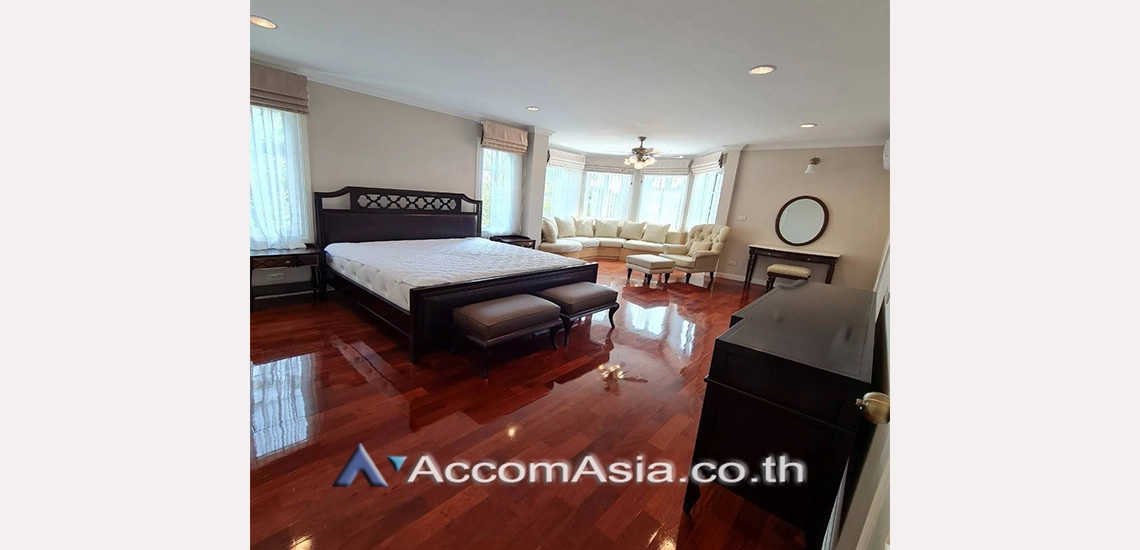 10  4 br House For Rent in Bang Na ,Bangkok  at Fantasia Villa 4 AA30961