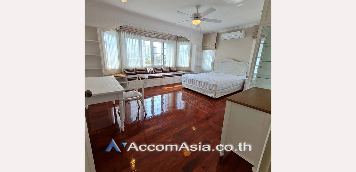 12  4 br House For Rent in Bang Na ,Bangkok  at Fantasia Villa 4 AA30961