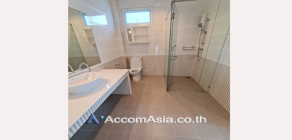 19  4 br House For Rent in Bang Na ,Bangkok  at Fantasia Villa 4 AA30961