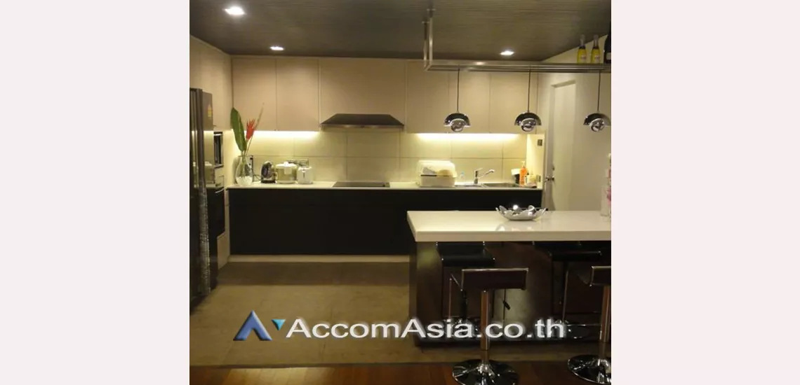 unit 2 Bedrooms  Condominium For Rent & Sale in Sathorn, Bangkok  near BRT Thanon Chan (AA30963)