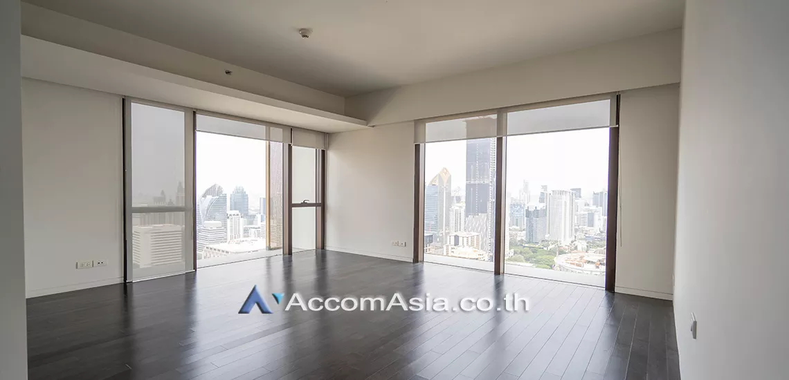 6  2 br Condominium For Rent in Ploenchit ,Bangkok BTS Ratchadamri at Hansar Residence AA30965