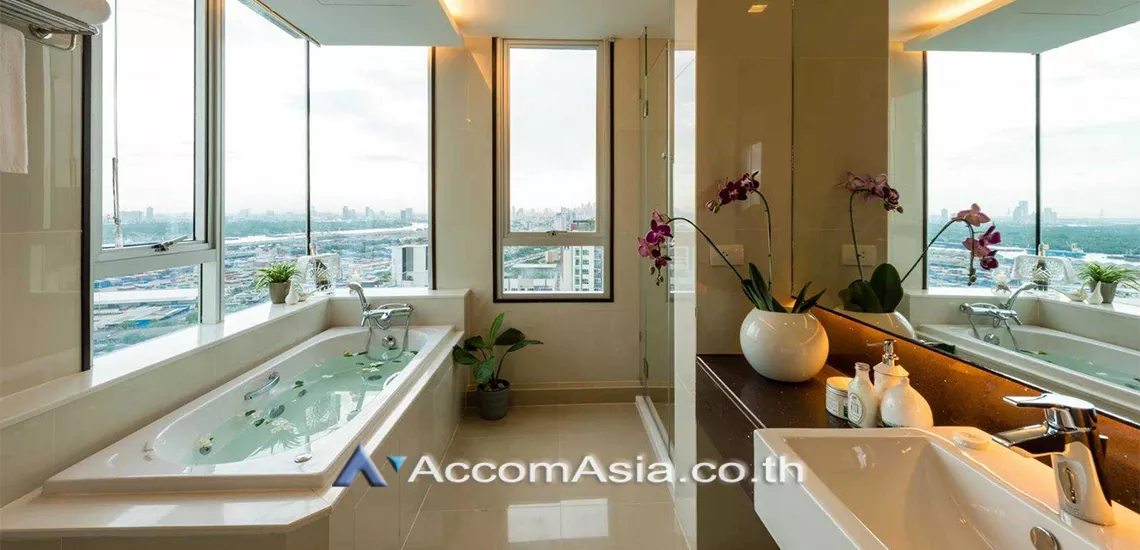 11  3 br Apartment For Rent in Sukhumvit ,Bangkok BTS Ekkamai at Easy access to Expressway AA30970