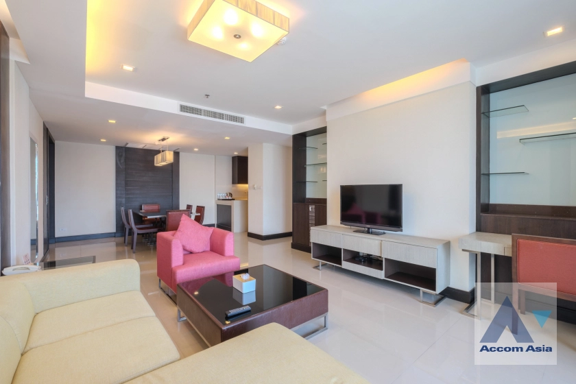 unit Bright High-Floor Apartment with City View in Sukhumvit (AA30970)