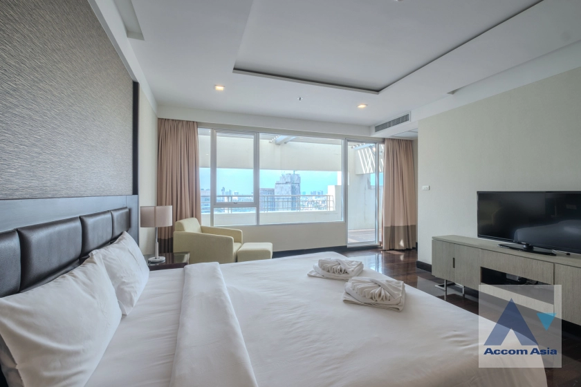 8  3 br Apartment for rent and sale in Sukhumvit ,Bangkok BTS Ekkamai at 5 stars serviced apartment AA30971