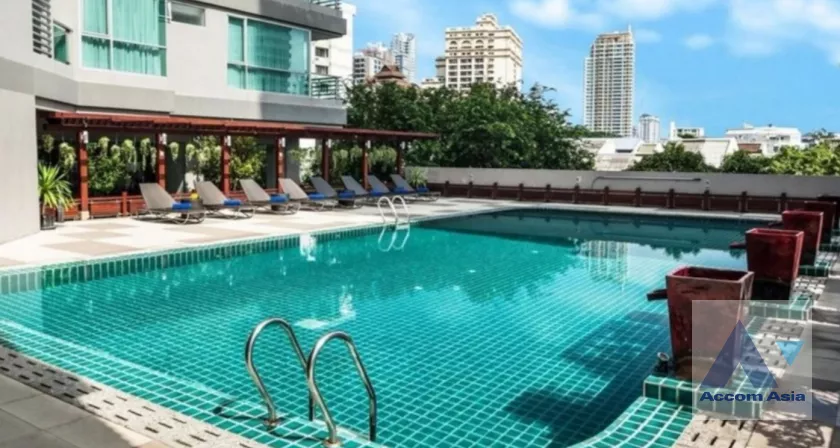  2  1 br Apartment For Rent in Sukhumvit ,Bangkok BTS Phrom Phong at Luxury service Apartment AA30977