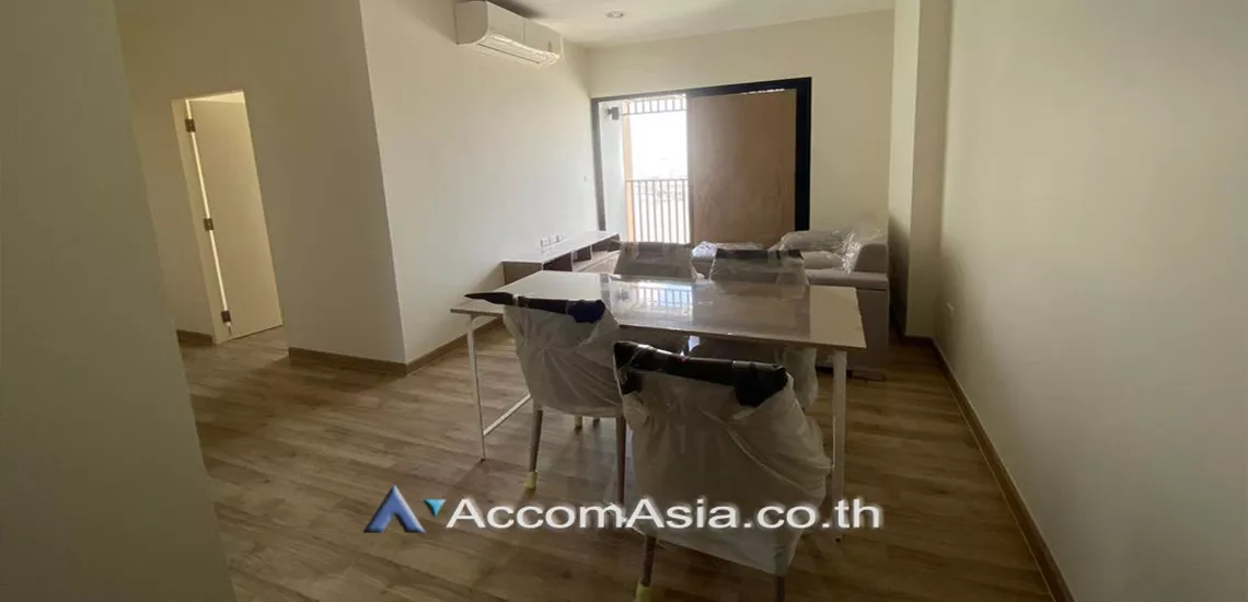  2 Bedrooms  Condominium For Sale in Dusit, Bangkok  (AA30979)