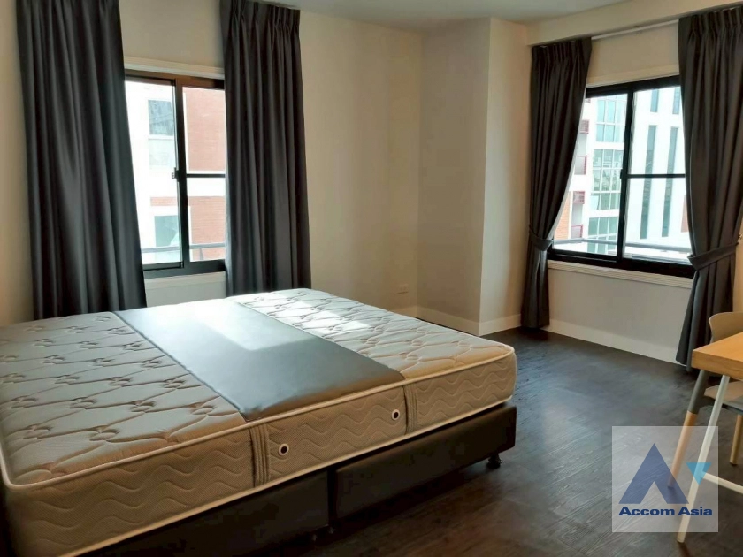 13  3 br Apartment For Rent in Sukhumvit ,Bangkok BTS Asok - MRT Sukhumvit at Contemporary Mansion AA30980