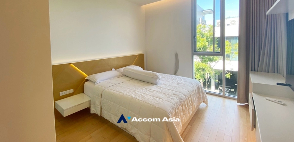 11  2 br House For Rent in Ratchadaphisek ,Bangkok MRT Phetchaburi at Modern Executive Houses Compound AA31002