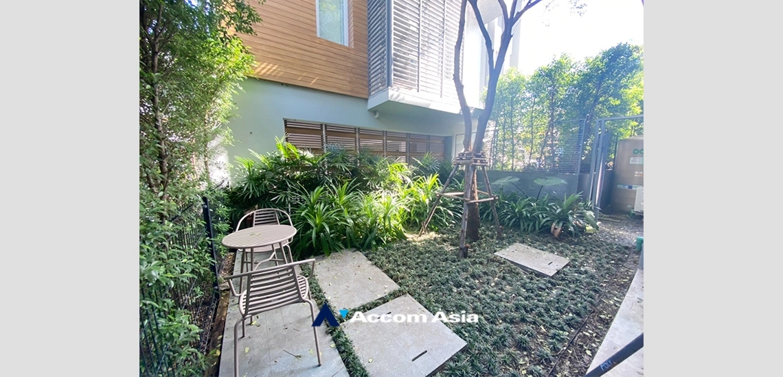 22  2 br House For Rent in Ratchadaphisek ,Bangkok MRT Phetchaburi at Modern Executive Houses Compound AA31002