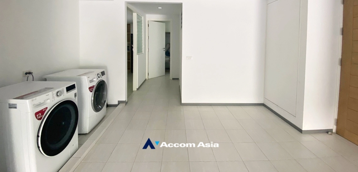 21  2 br House For Rent in Ratchadaphisek ,Bangkok MRT Phetchaburi at Modern Executive Houses Compound AA31002