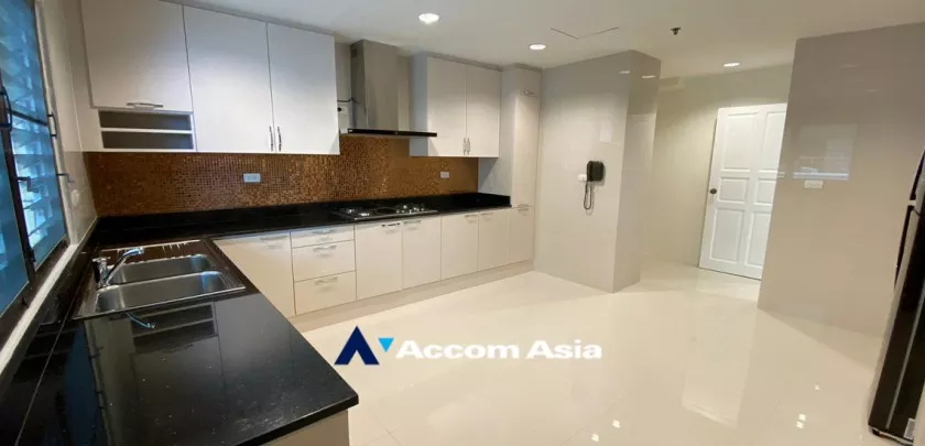 11  4 br Apartment For Rent in Sukhumvit ,Bangkok BTS Asok - MRT Sukhumvit at Comfortable for Living AA31009