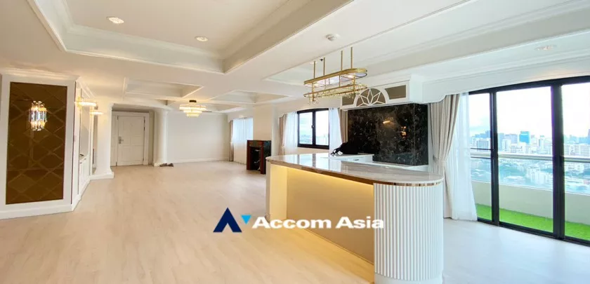 5  4 br Apartment For Rent in Sukhumvit ,Bangkok BTS Asok - MRT Sukhumvit at Comfortable for Living AA31009