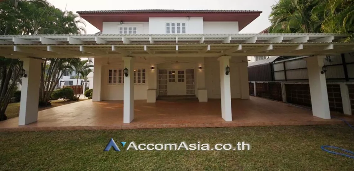 unitPet friendly |  4 Bedrooms  House For Rent in Samutprakan, Samutprakan  near BTS Bearing (AA31019)