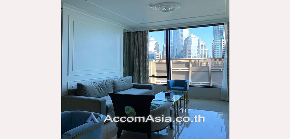 unit 1 Bedroom  Condominium For Rent & Sale in Ploenchit, Bangkok  near BTS Chitlom (AA31025)