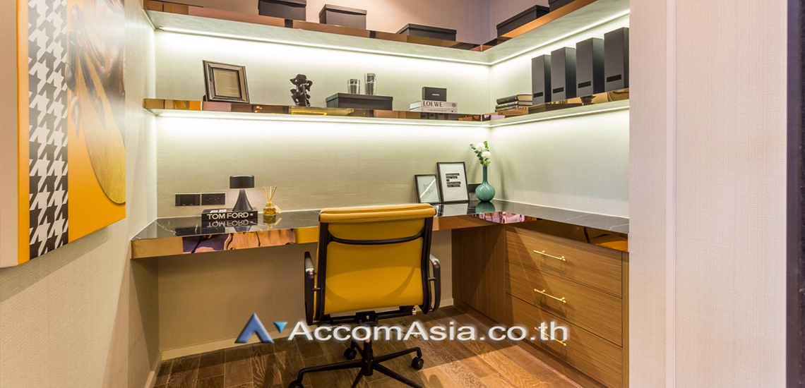 19  2 br Condominium for rent and sale in Ploenchit ,Bangkok BTS Ploenchit at MUNIQ Langsuan AA31026