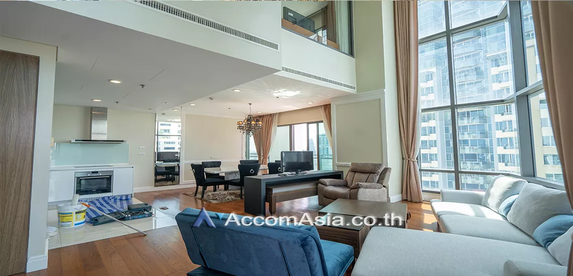 Duplex Condo |  3 Bedrooms  Condominium For Rent in Sukhumvit, Bangkok  near BTS Phrom Phong (AA31029)