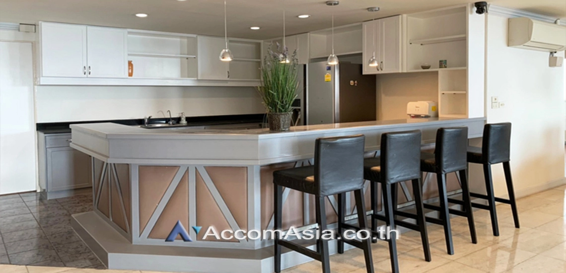 9  4 br Condominium For Rent in Sukhumvit ,Bangkok BTS Ekkamai at Tai Ping Tower AA31030