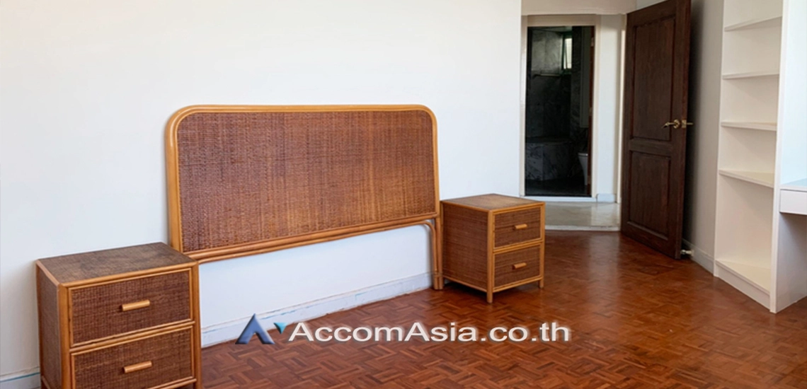 19  4 br Condominium For Rent in Sukhumvit ,Bangkok BTS Ekkamai at Tai Ping Tower AA31030
