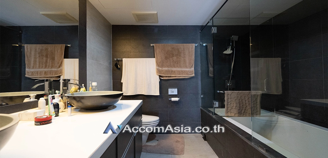16  3 br Condominium for rent and sale in Sukhumvit ,Bangkok BTS Ekkamai at La Cascade AA31037