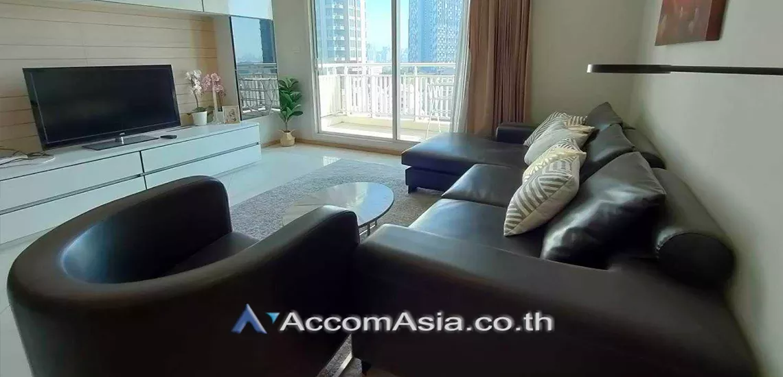 unit 2 Bedrooms  Condominium For Rent in Sathorn, Bangkok  near BTS Chong Nonsi - BRT Sathorn (AA31040)