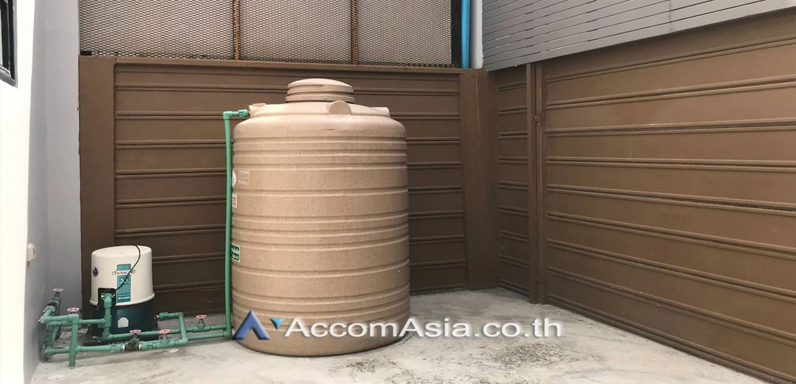 18  4 br Townhouse for rent and sale in Pattanakarn ,Bangkok BTS On Nut at The Pride Sukhumvit 77 AA31043