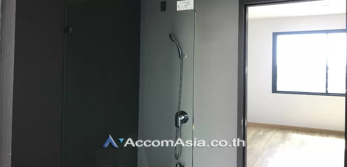 16  4 br Townhouse for rent and sale in Pattanakarn ,Bangkok BTS On Nut at The Pride Sukhumvit 77 AA31043